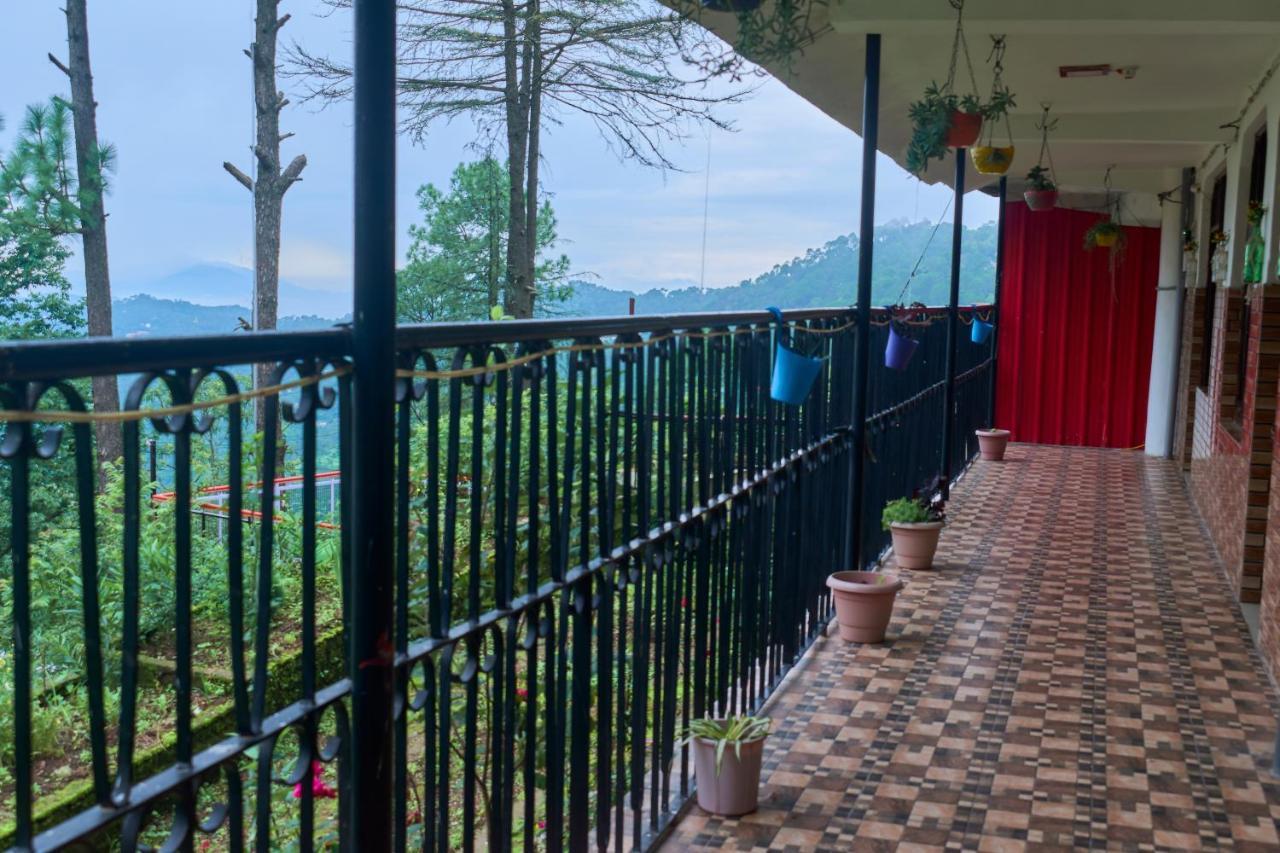 Sunrise View Homestay Kasauli Exterior photo
